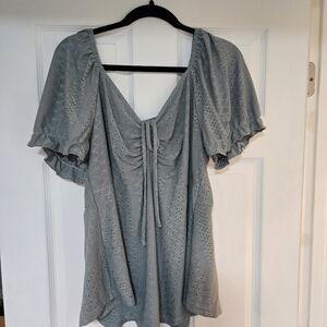 Gray/Green Flowy Shirt